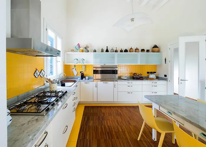 Ala * אוגוסטה